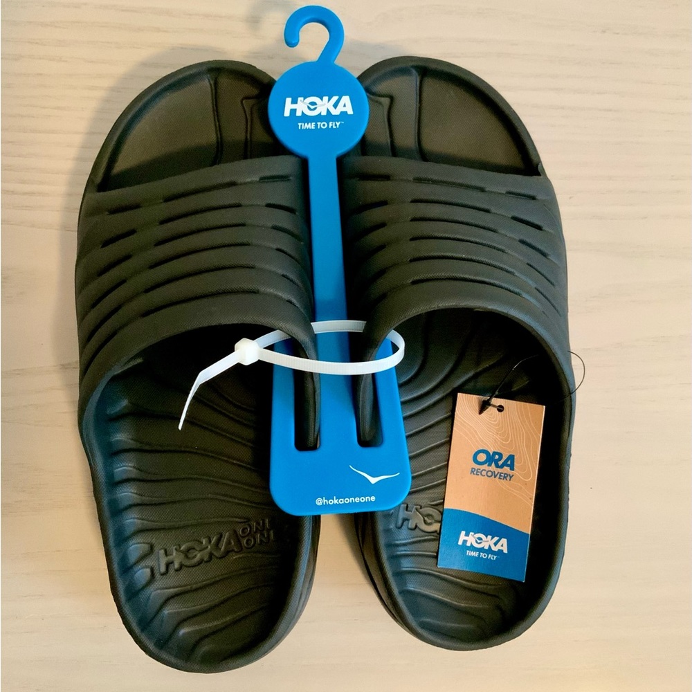 Hoka One Ora Recovery Slide Men6 or Women 8